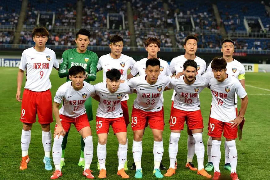 爱游戏娱乐-包含葡萄牙体育内部会议纪要流出——今晚回应争议,亚冠使命明确,阵容厚度经受考验的词条