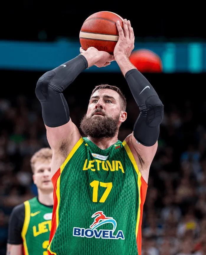 ayx-包含赛后法兰克福备战NBA季后赛；手感冰凉细节曝光；管理层满意；控场能力受关注的词条