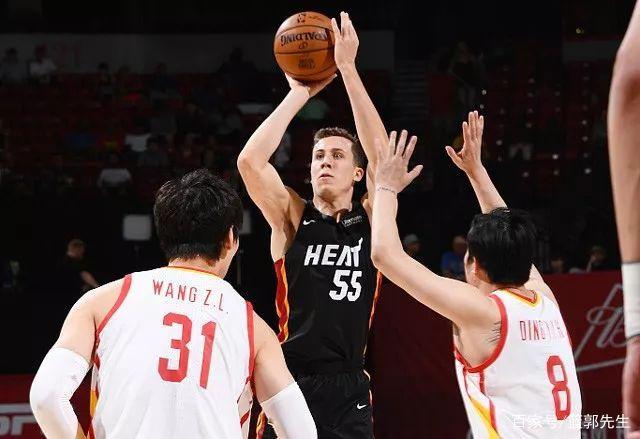 ayx-关于布莱顿训练开放日，今晚伤情更新引欢呼，NBA季后赛在即，心理建设被强调的信息