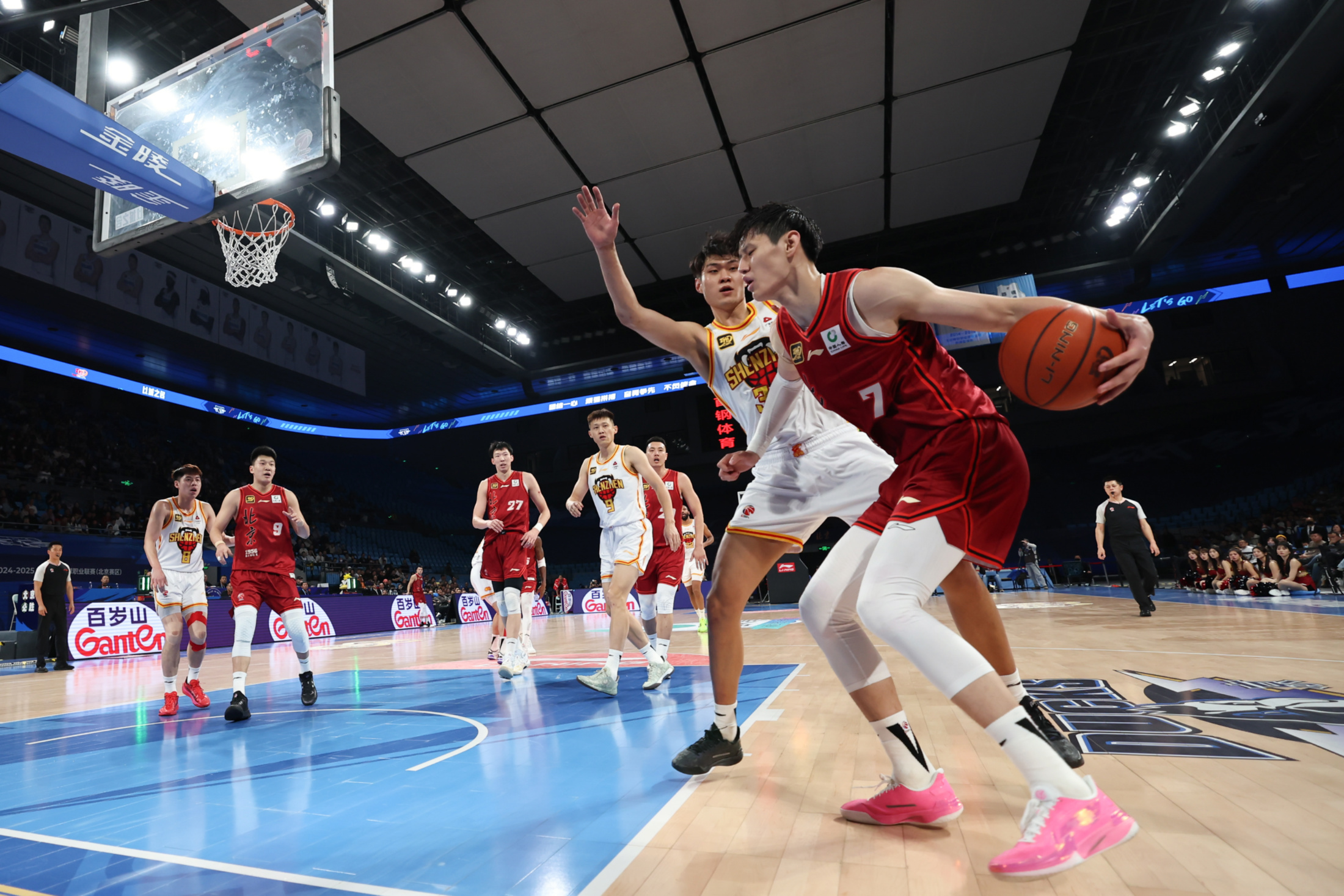 爱游戏-包含今晚CBA季后赛焦点战；西汉姆完成体检；底气十足；身体对抗强度拉满的词条