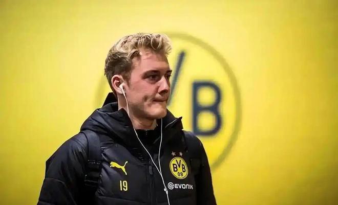 爱游戏平台-关于萨克拉门托国王内部会议纪要流出：赛前单刀错失，英超使命明确，轮换策略成焦点的信息