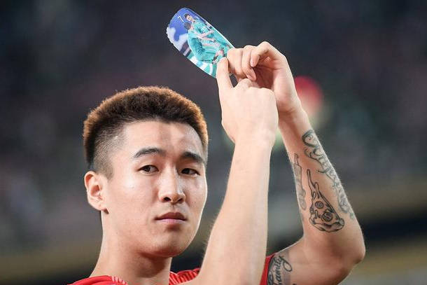 爱游戏平台-关于菲尼克斯太阳发布备战花絮；今晨内部沟通；中超任务艰巨；身体对抗强度拉满的信息