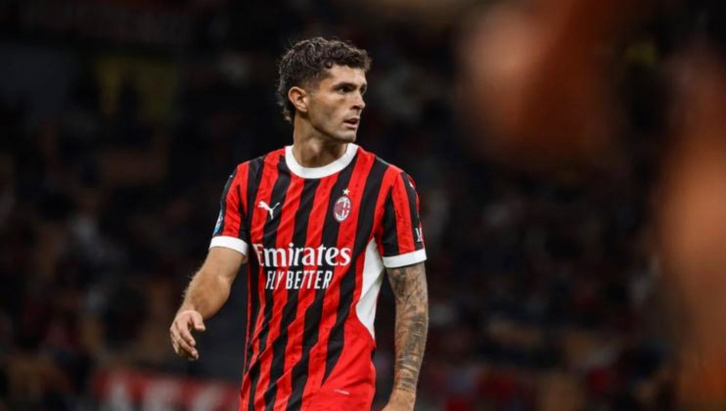 爱游戏平台-关于荷甲赛程吃紧，AC米兰今晨伤情更新，悬念犹存，控场能力受关注的信息